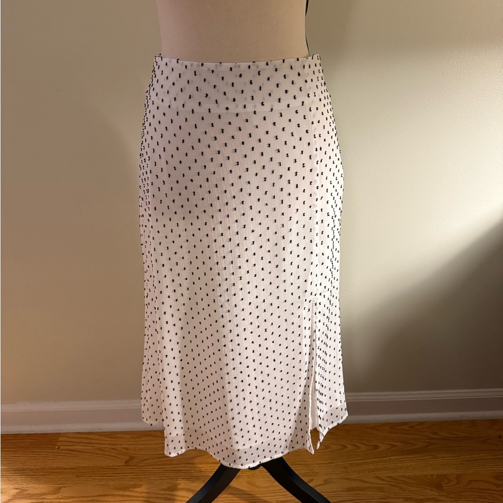 Astr White Cream Pencil Midi Skirt with Slit